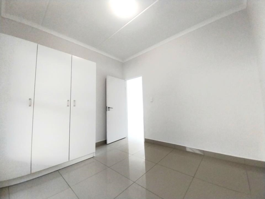 2 Bedroom Property for Sale in Edgemead Western Cape